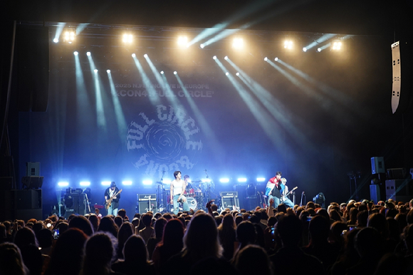 밴드 엔플라잉(이승협, 차훈, 김재현, 유회승, 서동성)이 데뷔 10주년 기념 월드투어의 유럽 공연을 통해 글로벌 팬들을 만나고 있다. [사진=CONTENTSX]