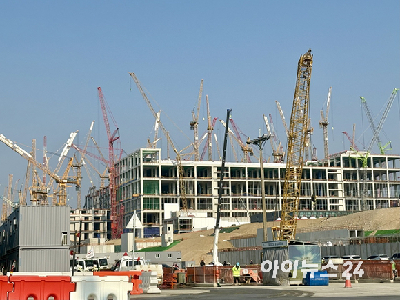 SK하이닉스의 청주 패키징&테스트 전용 팹(공장) 'P&T7' 조감도. [사진=SK하이닉스]