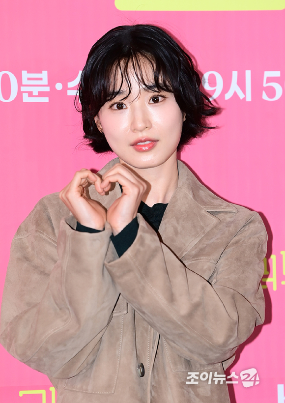 배우 방효린이 11일 오후 서울 영등포동 CGV영등포에서 열린 2025 KBS 2TV 단막 프로젝트 '러브 : 트랙' 제작발표회에 참석하고 있다. [사진=정소희 기자]