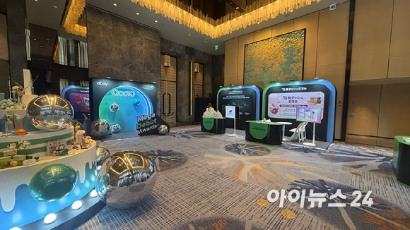 14일 서울 포시즌스 호텔에서 열린 '2026 큐텐재팬 메가데뷔 어워즈'에서 구자현 이베이재팬 대표이사가 환영사를 하고 있다. [사진=진광찬 기자]