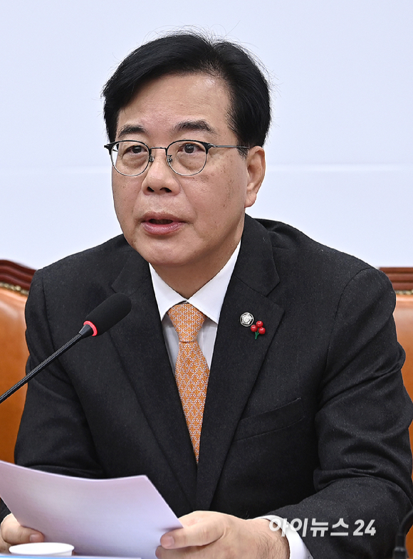 송언석 국민의힘 원내대표가 18일 서울 여의도 국회에서 열린 최고위원회의에서 발언하고 있다. [사진=곽영래 기자]