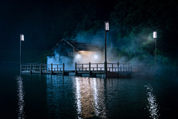 황슬우 장호기 김예슬 김학민 김재원 정종연 이소민 김노은 PD가 2일 열린 '넷플릭스 예능 페스티벌'에서 포즈를 취하고 있다. [사진=넷플릭스 코리아]