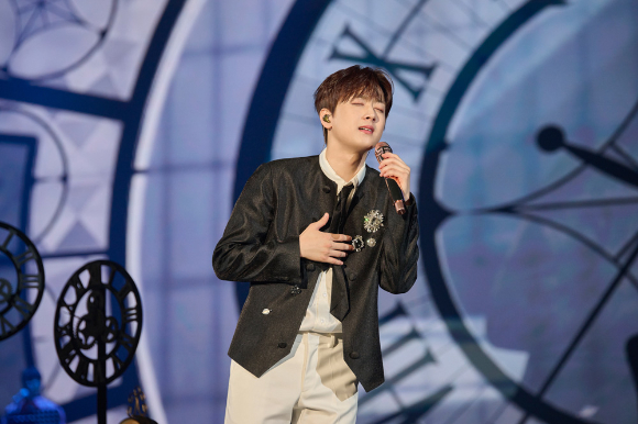 '이찬원 콘서트 찬가: 디어 마이 찬스' [사진=CGV ICECON]