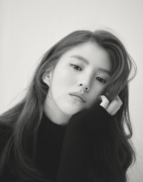 한소희가 '2021 AAA'에 참석한다. [사진=9아토엔터테인먼트]