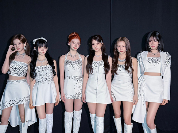 스테이씨, 오늘(19일) 첫 中 음원 &apos;테디 베어&apos; 발표