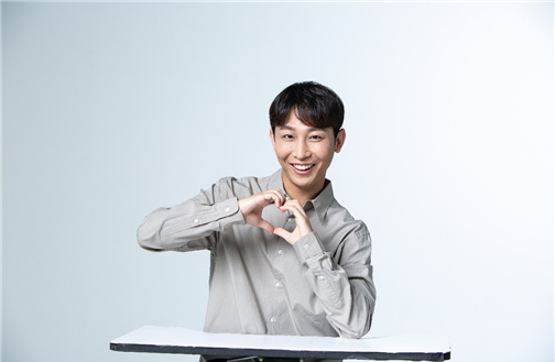 유튜버 원샷한솔. [사진=ADG컴퍼니]