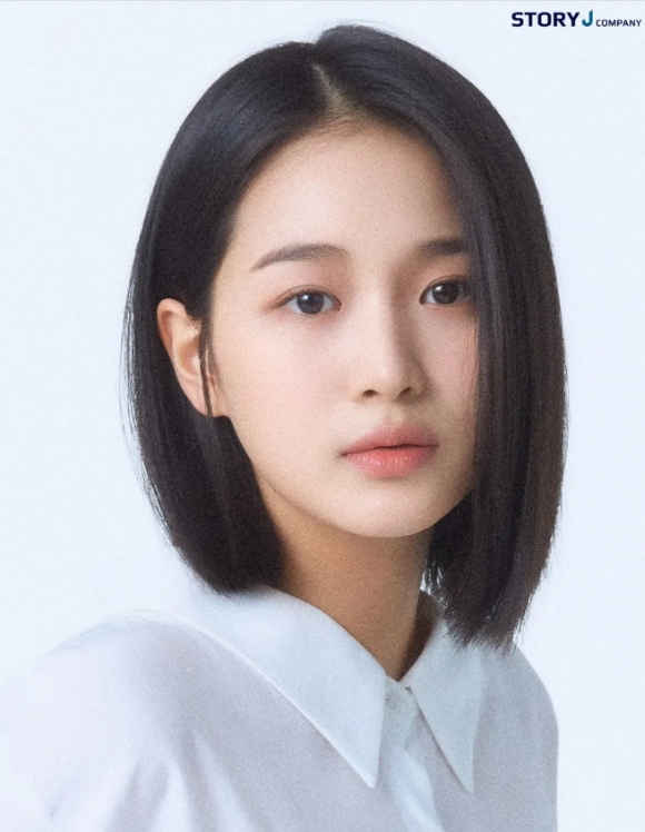 한가을, 알고보니 원빈이 삼촌 &quot;친조카 맞다&quot;(공식)