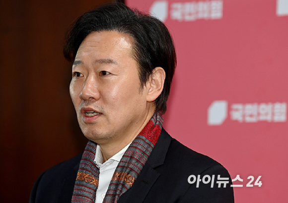 박수민 국민의힘 의원이 17일 서울 여의도 국회에서 서울시장 출마 선언을 하고 있다. [사진=곽영래 기자]