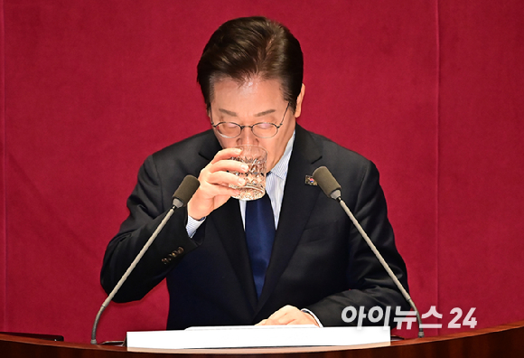 권성동 국민의힘 원내대표가 10일 오전 서울 여의도 국회에서 열린 비상대책위원회의에서 발언하고 있다. [사진=곽영래 기자]