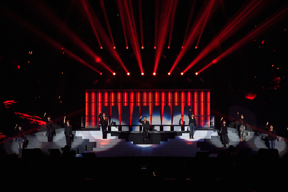 슈퍼주니어기 데뷔 20주년 기념 월드 투어 'SUPER SHOW 10'(슈퍼쇼 10)를 통해 팬들을 만나고 있다. [사진=SM엔터테인먼트]