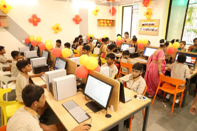 세라젬이 뭄바이 공립학교에 조성한 디지털 교육시설 [사진=세라젬]