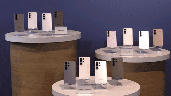 노태문 삼성전자 대표이사가 25일(현지시간) 미국 샌프란시스코에서 열린 갤럭시 언팩에서 '갤럭시S 26 시리즈'를 소개하고 있다. [사진=삼성전자]