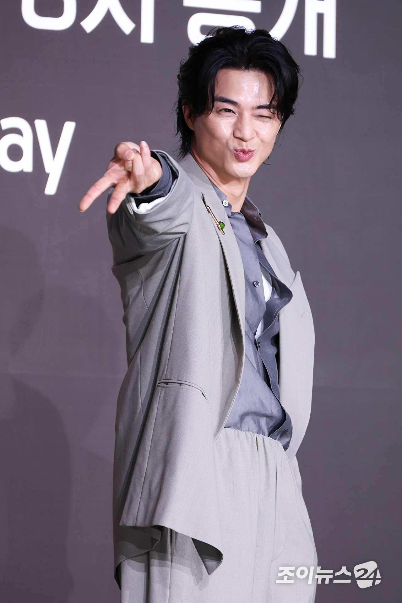 [포토] 김지훈 '애교 장착 키링남'