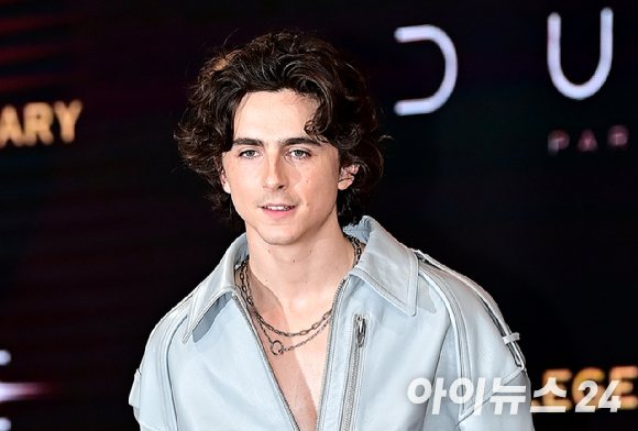 배우 티모시 샬라메가 지난해 2월 22일 서울 영등포구 타임스퀘어에서 진행된 영화 '듄: 파트2' 내한 레드카펫 행사에 참석하고 있다. [사진=정소희 기자]