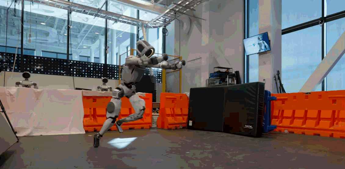 아틀라스가 백 텀블링을 하고 있다. [사진=보스턴다이나믹스]