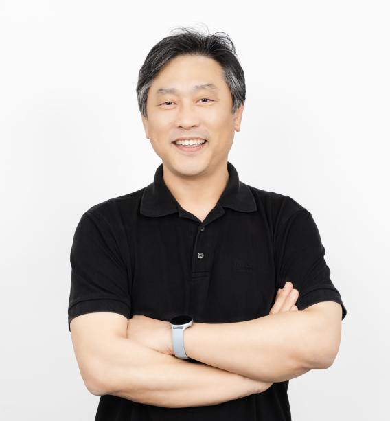  신동욱 솔리비스 대표는 19일 &ldquo;시리즈B 투자유치에 성공한 것은 솔리비스의 '전고체전지용 고체전해질' 양산기술이 혁신기술임을 자본시장에서 인정받은 것&rdquo;이라고 밝혔다. [사진=솔라비스]