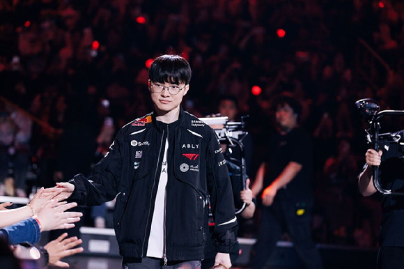 8전 전승으로 단독 1위를 달리고 있는 KT 롤스터. [사진=라이엇게임즈]