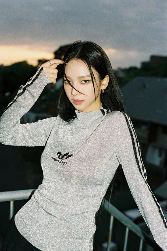 에스파 카리나 '마이 월드' 티저 이미지 [사진=SM엔터테인먼트]