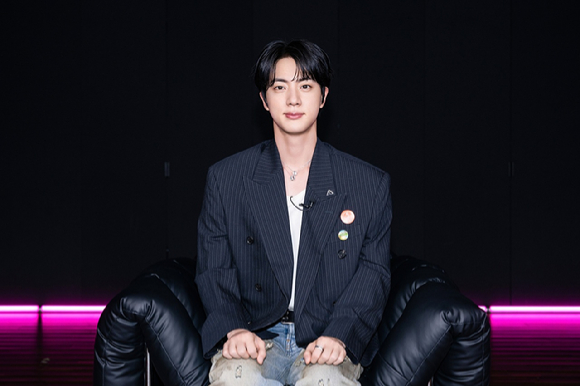방탄소년단 진 프로필 사진 [사진=빅히트뮤직]