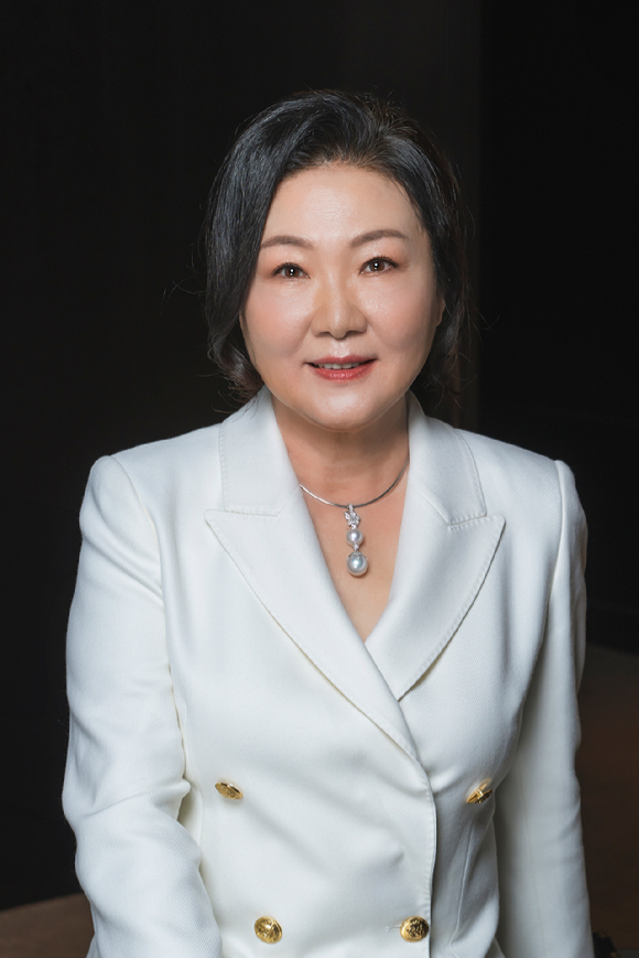 배우 김해숙이 영화 '3일의 휴가'(감독 육상효) 인터뷰에 앞서 포즈를 취하고 있다. [사진=(주)쇼박스]