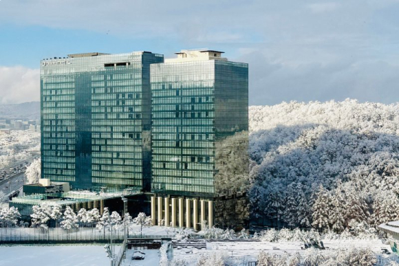 더블트리 바이 힐튼 서울 판교 페스티브 시즌 호캉스 이미지. [사진=더블트리 바이 힐튼 서울 판교]