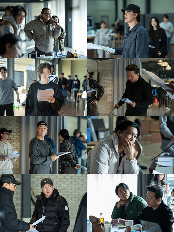 '칼: 고두막한의 검' 액티비티 리딩 [사진=(주)레드아이스엔터테인먼트, 쏠레어파트너스(유)]