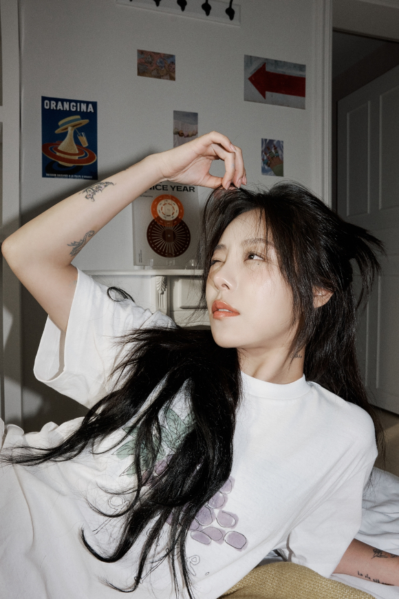 휘인 프로필 [사진=위드어스엔터테인먼트]
