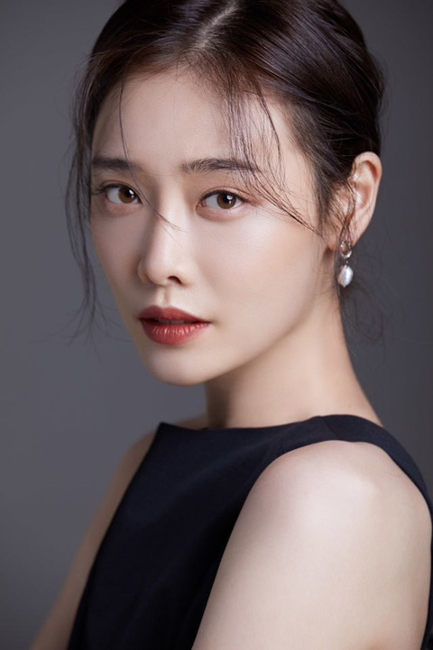 '더 글로리'로 주목 받은 김히어라가 뮤지컬 배우로 무대에 선다. [사진=퍼플엔터테인먼트]