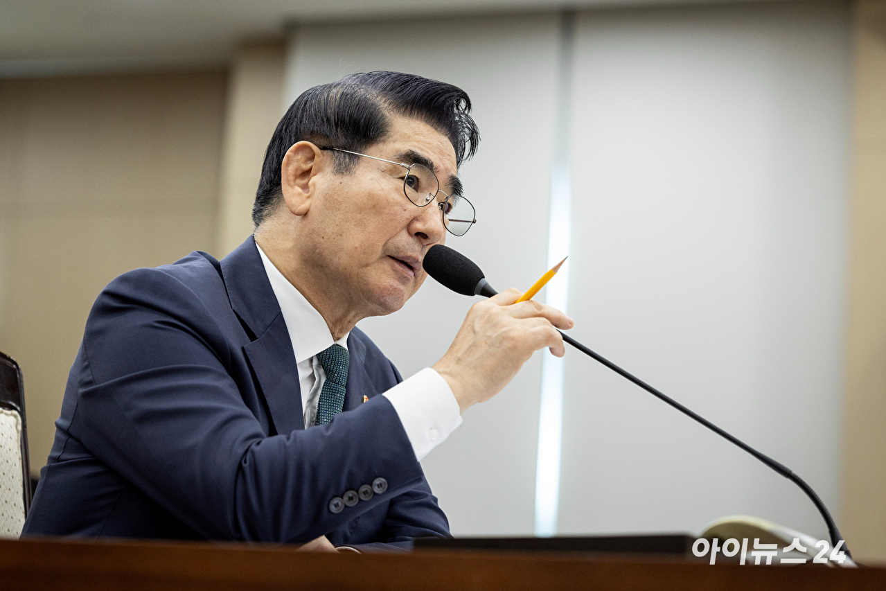 윤석열 전 대통령과 조은석 내란 특검 [사진=연합뉴스]