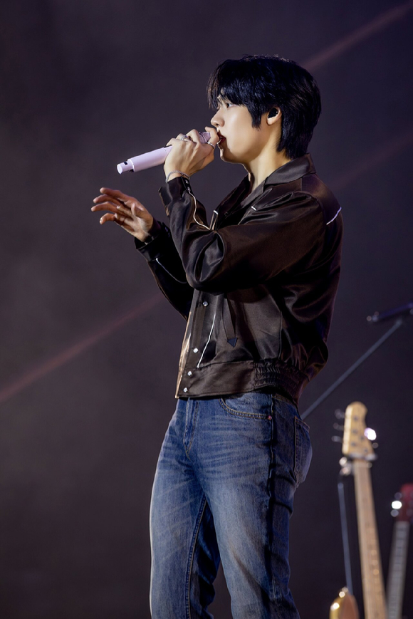 엔플라잉이 서울 KBS아레나에서 2026 N.Flying FAN MEETING '우.사.합 : 우리 사소한 얘기 좀 합시다'를 개최하고 팬들을 만나고 있다. [사진=FNC엔터테인먼]