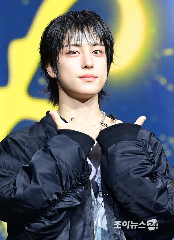 그룹 앤팀 타키가 28일 오후 서울 용산구 한남동 블루스퀘어에서 열린 &TEAM(앤팀) 한국 데뷔 앨범 미니 1집 'Back to Life'(백 투 라이프)발매 기념 쇼케이스에 참석하고 있다. [사진=정소희 기자]