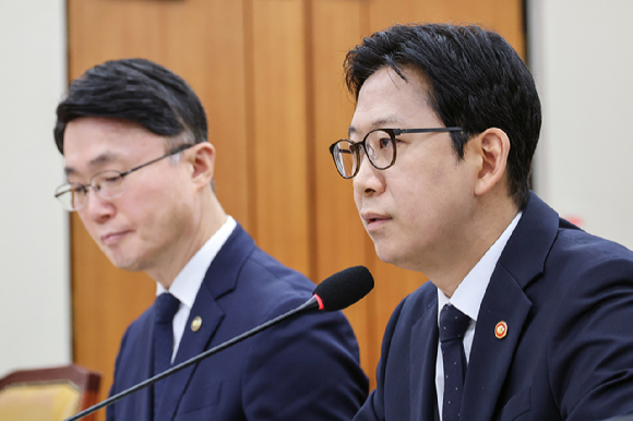 [2026 국감] LGU+ 서버 은폐 논란에 배경훈 "고의적 증거인멸 확인 시 조치 필요"