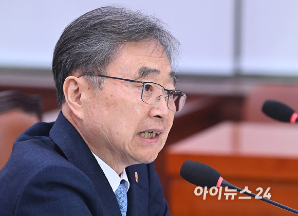 조현 외교부 장관이 20일 서울 여의도 국회 외교통일위원회에서 열린 나무호 사건 현안질의에서 의원 질의에 답변하고 있다. [사진=곽영래 기자]