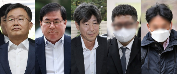 일명 '대장동 일당들'. 왼쪽부터 화천대유 대주주 김만배 씨, 유동구 전 성남도시개발공사 본부장, 남욱 변호사, 정영학 회계사, 정민용 변호사. [사진=연합뉴스]