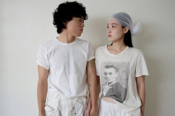 가수 오존, 전주니 웨딩사진이 공개됐다. [사진=CAM ]