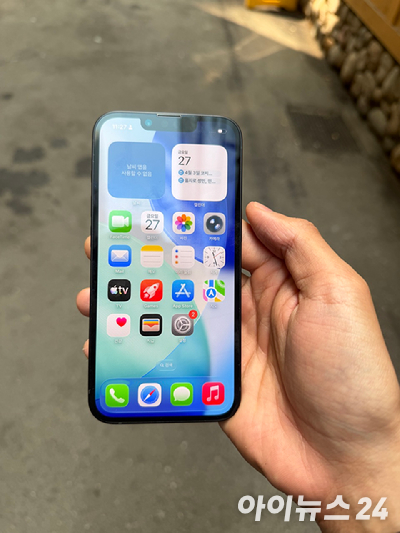 아이폰17e 제품. [사진=황세웅 기자]