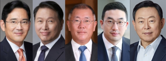 왼쪽부터 이재용 삼성전자 회장, 최태원 SK 회장, 정의선 현대차그룹 회장, 구광모 LG 회장, 신동빈 롯데 회장. [사진=각사]