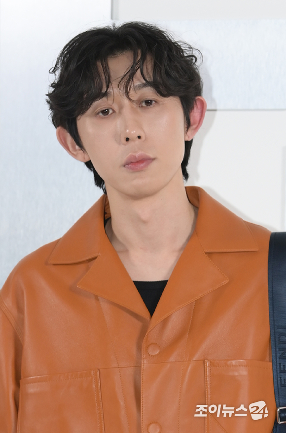 프로듀서 코드 쿤스트가 8일 오후 서울 동대문 DDP 아트홀에서 열린 팔라초 펜디 서울 플래그십 부티크 오픈 기념 애프터 파티에 참석하고 있다. [사진=정소희 기자]