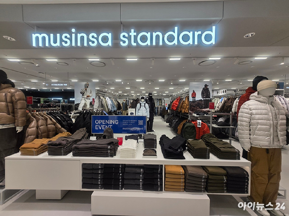 무신사 메가스토어 용산. [사진=박은경 기자]