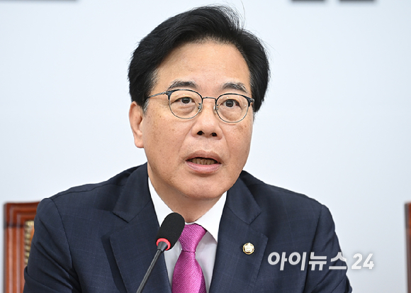 송언석 국민의힘 비상대책위원장 겸 원내대표가 7일 오전 서울 여의도 국회에서 열린 비상대책위원회의에서 발언하고 있다. [사진=곽영래 기자]