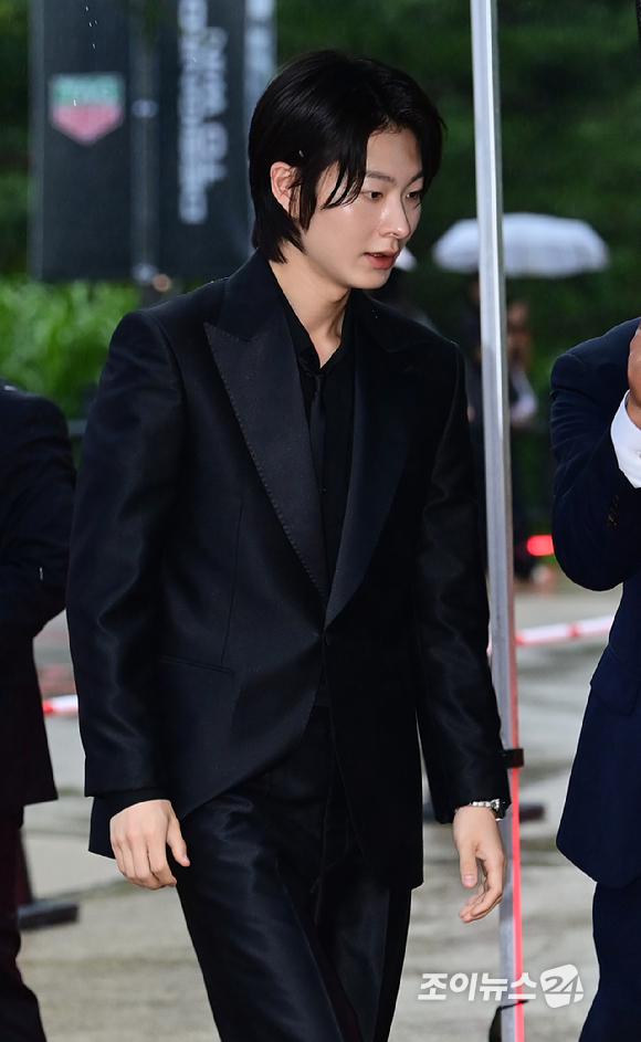 모델 최현준이 25일 오후 서울 마포구 문화비축기지에서 열린 태그호이어 갈라 디너 이벤트 기념 행사에 참석하고 있다. [사진=정소희 기자]