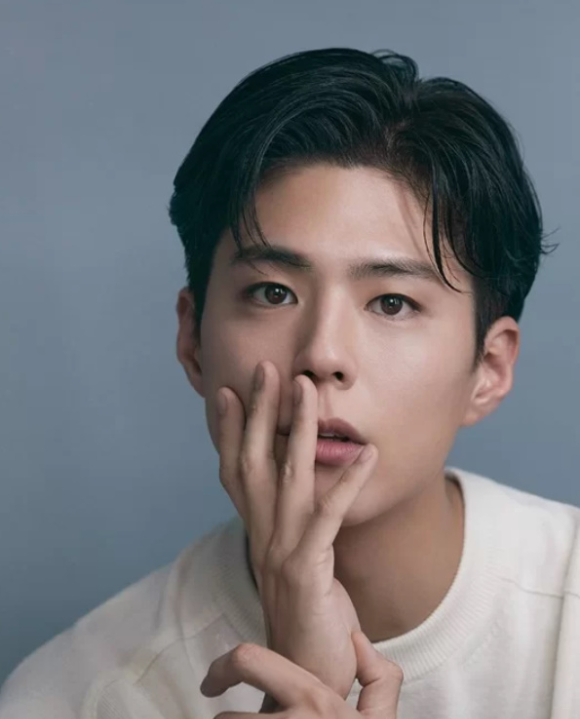 박보검의 새 프로필 사진이 공개됐다. [사진=더블랙레이블]