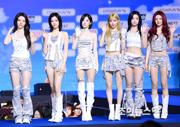 그룹 베이비몬스터(BABYMONSTER) 루카-아현-치키타가 9일 오후 경기도 일산 킨텍스에서 열린 2026 SBS 가요대전 Summer 블루카펫 행사에 참석하고 있다. [사진=정소희 기자]