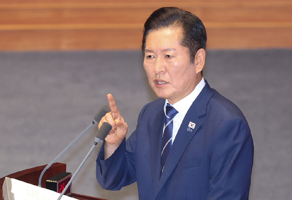 더불어민주당 정청래 대표가 9일 서울 여의도 국회에서 열린 본회의에서 교섭단체 대표연설을 하고 있다. 2025.9.9 [사진=연합뉴스]