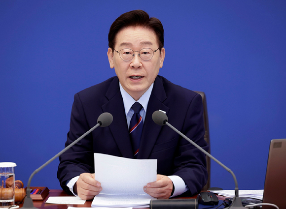 이재명 대통령이 12일 청와대에서 열린 국무회의 겸 비상경제점검회의에서 발언하고 있다. 2026.5.12 [사진=연합뉴스]
