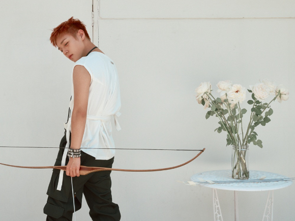 박지훈 첫 번째 싱글 앨범 'RE:FLECT(리플렉트)' 두 번째 콘셉트 포토 [사진=YY엔터테인먼트]