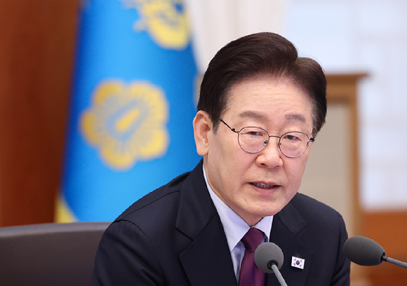 이재명 대통령이 9일 청와대에서 열린 수석보좌관회의에서 발언하고 있다. 2026.4.9 [사진=연합뉴스]