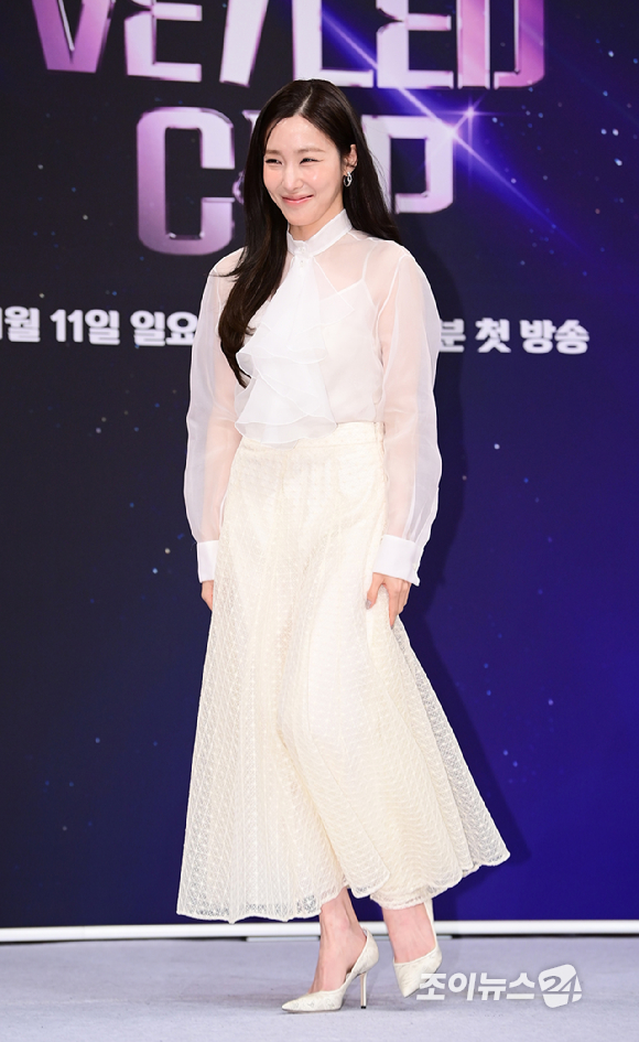 소녀시대 티파니 영이 9일 오후 서울 양천구 목동 SBS 사옥에서 열린 SBS 글로벌 보컬 오디션 '베일드 컵' 제작발표회에 참석하고 있다. [사진=정소희 기자]