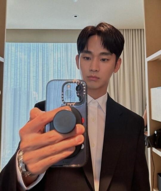 김수현 [사진=김수현 SNS]