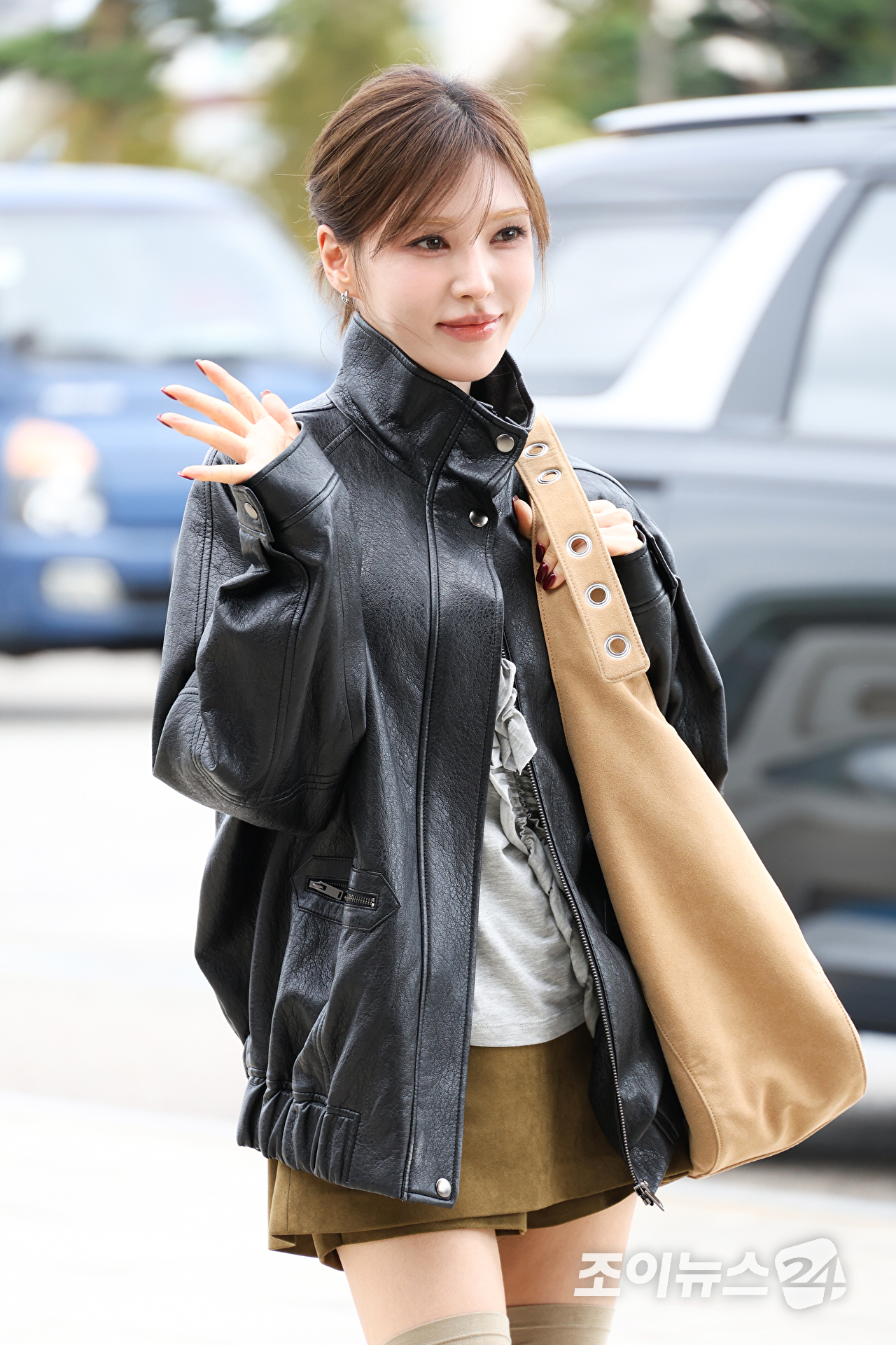 그룹 레드벨벳 웬디가 17일 오후 화보 촬영 차 김포국제공항을 통해 일본 도쿄로 출국하고 있다. [사진=문수지 기자]